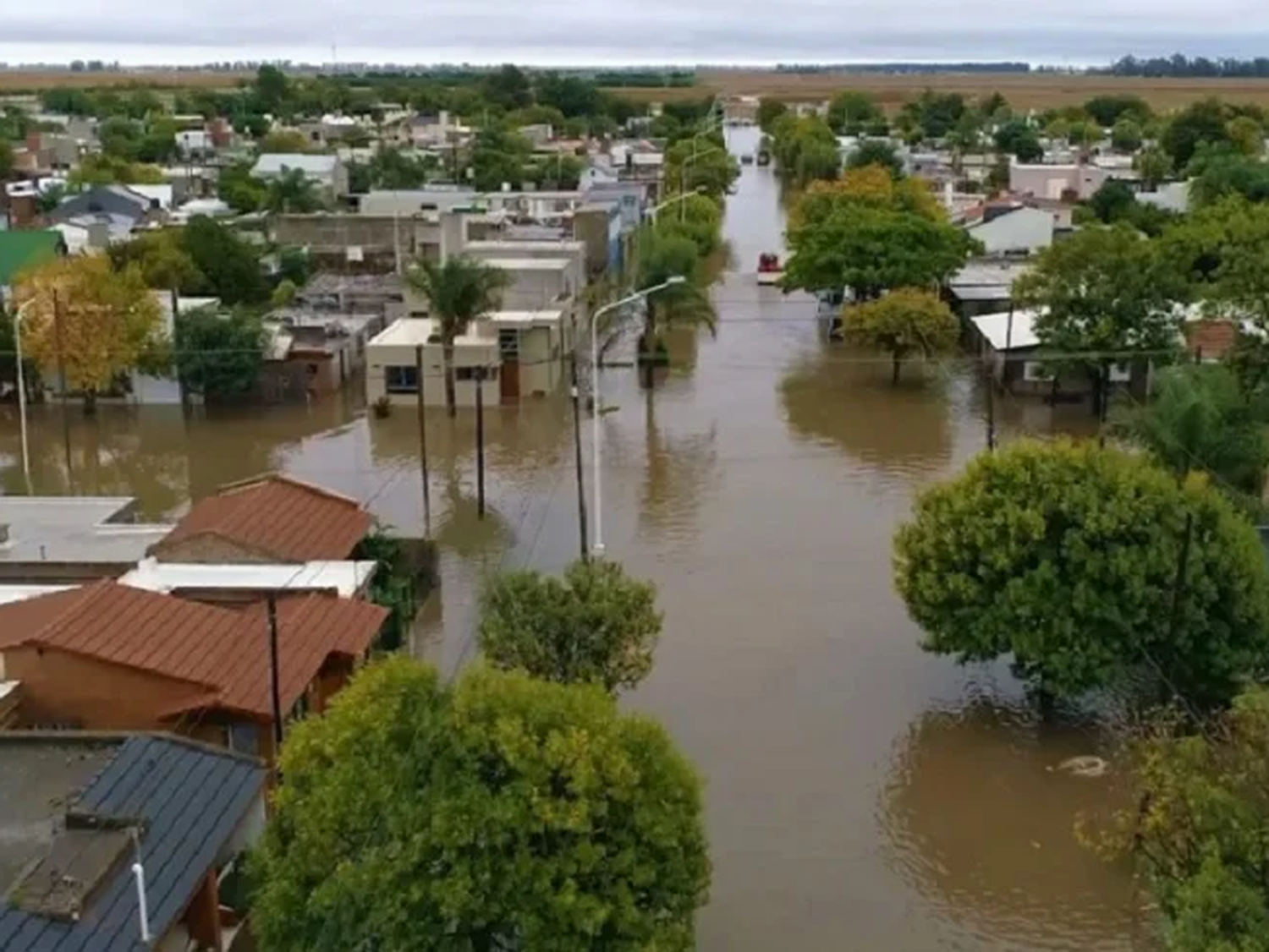 alerta roja por tormentas e inundaciones en buenos aires